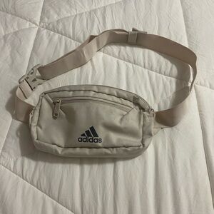 adidas Beige/Tan Waist Bag – Small Crossbody Belt Pack